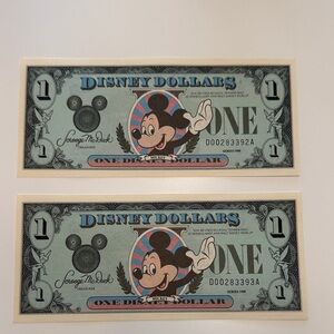 1988 D Series uncirculated sequentially numbered Disney Dollars